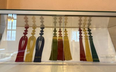 Ausstellungseröffnung voller Erfolg: maintower (hr) über koreanische Knotenkunst in der Stadtkirche Offenbach