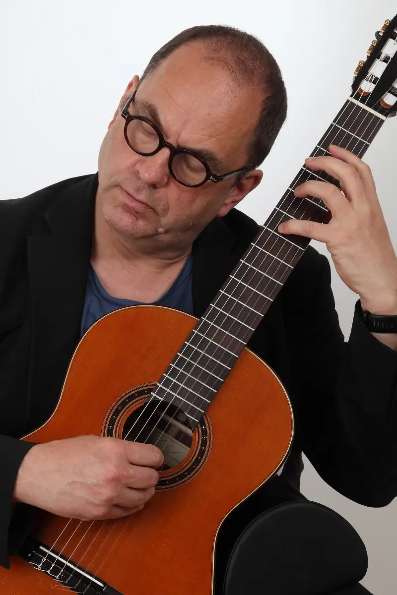 Christopher Brandt, Gitarre